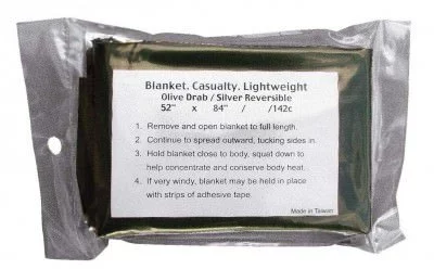 Оливковое спасательное двухстороннее термическое одеяло (покрывало) Rothco Lightweight Survival Blanket Olive Drab 9070, фото
