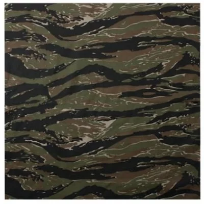 Бандана хлопковая тигровый лесной камуфляж Rothco Classic Bandana Tiger Stripe Camo (56 x 56 см) 4140, фото