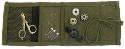Швейный винтажный набор для ремонта одежды в полевых условиях Rothco Sewing Kit 1123, фото