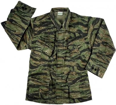 Китель винтажный тигровый лесной камуфляж Rothco Vintage Vietnam Fatigue Shirt Rip-Stop Tiger Stripe Camo 4621, фото