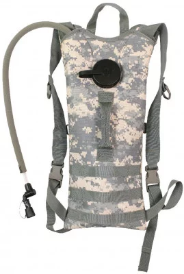 Гидратор с термочехлом в цвете армейский цифровой камуфляж Rothco MOLLE 3 Liter Backstrap Hydration System ACU Digital Camo, фото