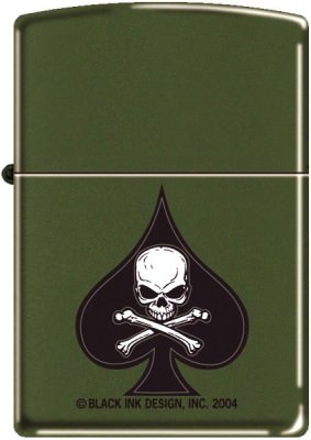 Оливковая зажигалка Зиппо бензиновая с изображением черепа в пики «карта смерти» Zippo® Lighter Olive Drab w/ Death Spade, фото