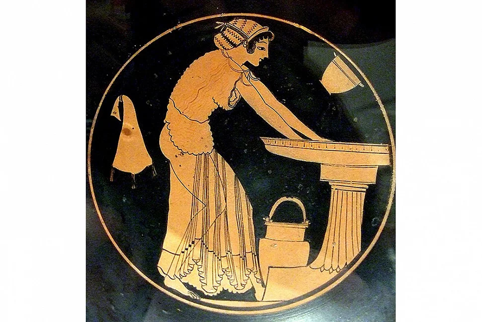 Изображение кембричного платка в древнегреческой керамике, ок. 500 B.C.E. Изображение c Flickr. Изображение кембричного платка в древнегреческой керамике, ок. 500 B.C.E. Изображение c Flickr.
